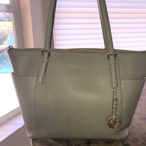 Michael Kors Jet Set Large Saffiano Leather Tote